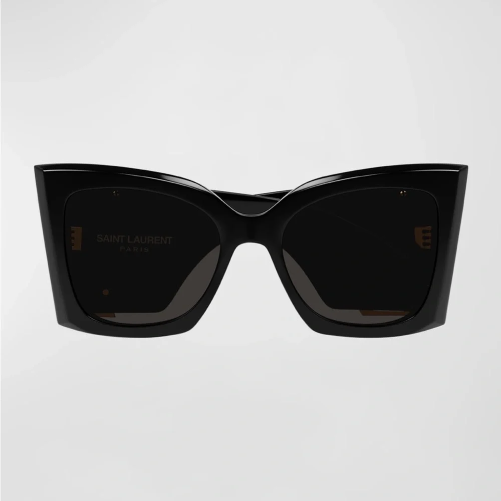 Saint Laurent "Blaze" cat-eye sunglasses in acetate
0322 - Picture 3 of 5